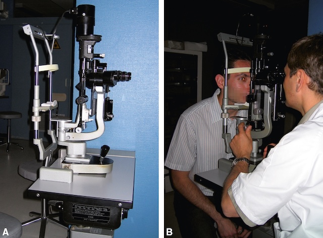 Examen du segment antérieur au cabinet d’ophtalmologie avec une lampe à fente pour observer les structures visibles de l’œil avec précision.